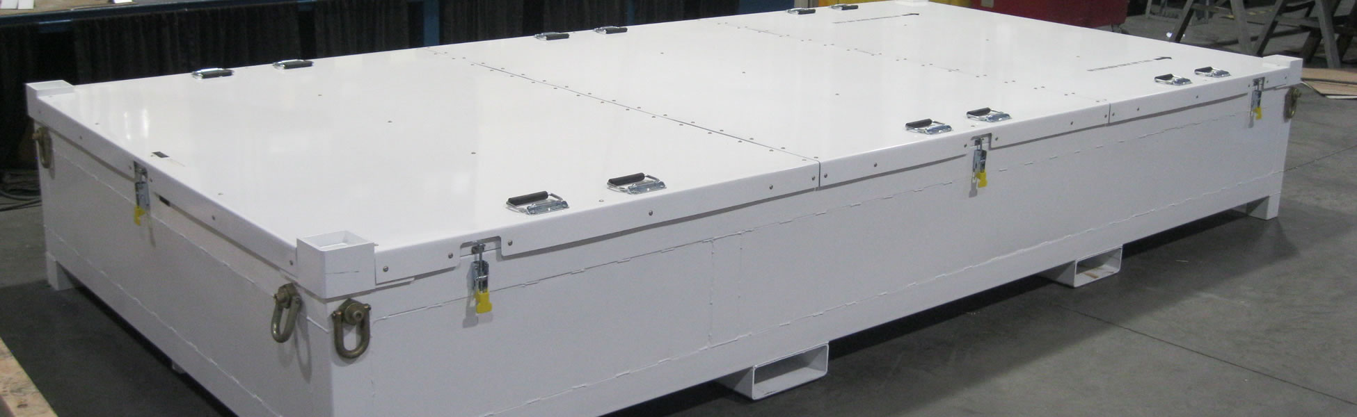 custommanufacturedlargestorageshippingcontainerWBIndustries WB